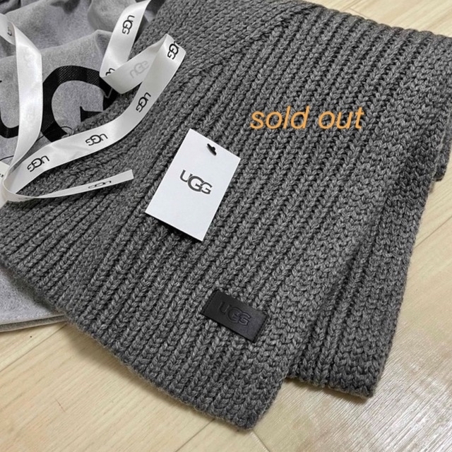 UGG アグ マフラー KNIT RIBBD SCARF sold out 今月のとっておき