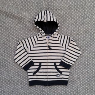 プチバトー(PETIT BATEAU)の【専用】PETIT BATEAU　ボーダーパーカー(トレーナー)