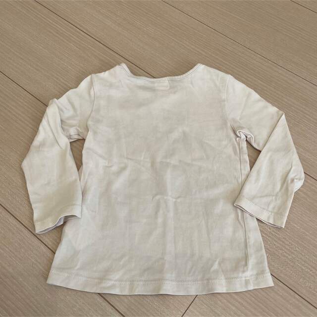 H&M(エイチアンドエム)の【H&M】80センチ 長袖Tシャツ ベージュ キッズ/ベビー/マタニティのベビー服(~85cm)(Ｔシャツ)の商品写真