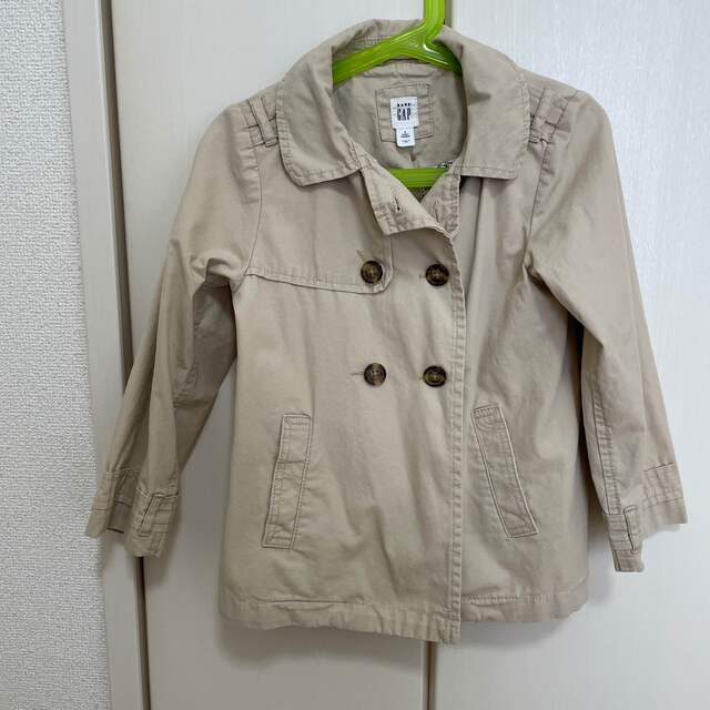 GAP(ギャップ)のGAP トレンチコート 110cm キッズ/ベビー/マタニティのキッズ服女の子用(90cm~)(コート)の商品写真