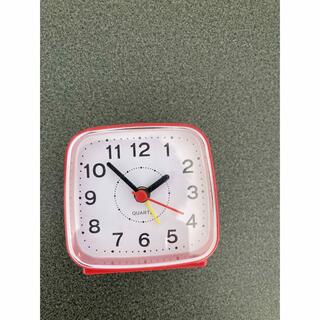 新品未使用　目覚まし時計　置き時計　赤　小型　赤　レッド　即日発送(置時計)
