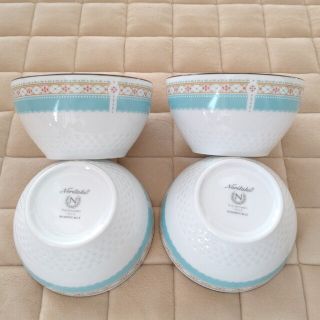 ノリタケ(Noritake)の週末値下げNoritakeハミングブルーボウル11cm４個(食器)