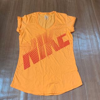 ナイキ(NIKE)のTシャツ　　　M(Tシャツ(半袖/袖なし))