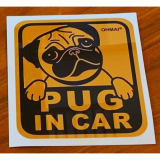 PUG IN CAR ステッカー　パグ グッズ(車外アクセサリ)