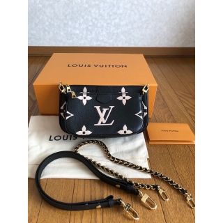 ルイヴィトン(LOUIS VUITTON)のヴィトン  ミュルティ　ポシェット　アクセソワール(ショルダーバッグ)