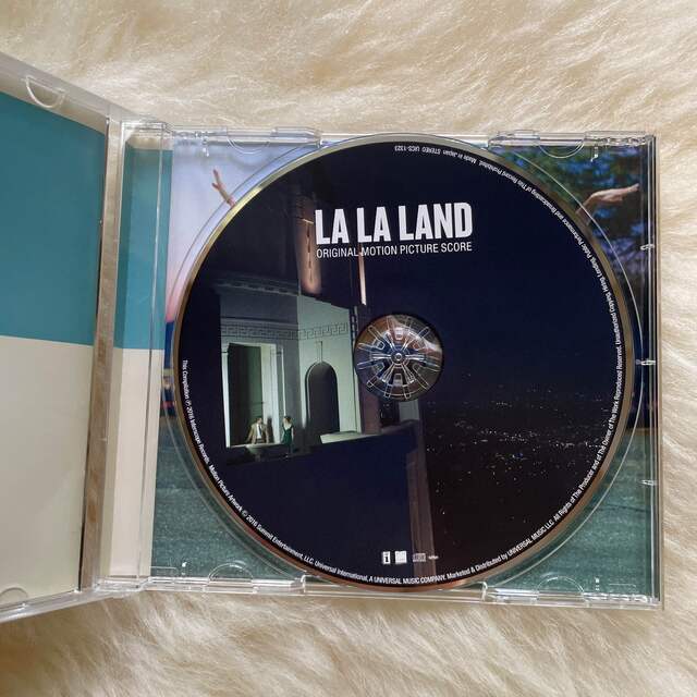 LA LA LAND サウンドトラック エンタメ/ホビーのCD(映画音楽)の商品写真