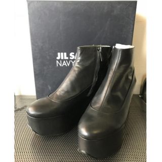 美品✩ 試し履きのみ✩ JIL SANDER 黒ショートブーツ | jarussi.com.br