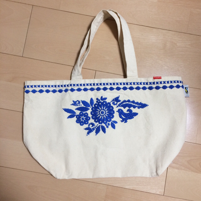 titicaca(チチカカ)のTITICACA チチカカ✴︎フェアトレード刺繍トートバッグ レディースのバッグ(トートバッグ)の商品写真