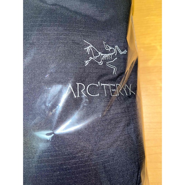 ARC'TERYX(アークテリクス)の新品 正規店購入 アークテリクス ATOM AR JACKET ブラック XXL メンズのジャケット/アウター(ダウンジャケット)の商品写真