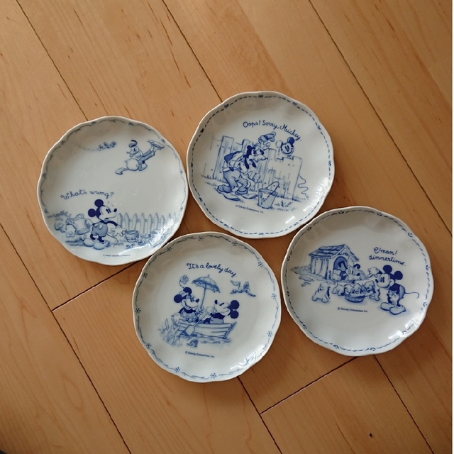 sango(サンゴ)の三郷陶器 ディズニープレート 取り皿 ４枚セット インテリア/住まい/日用品のキッチン/食器(食器)の商品写真