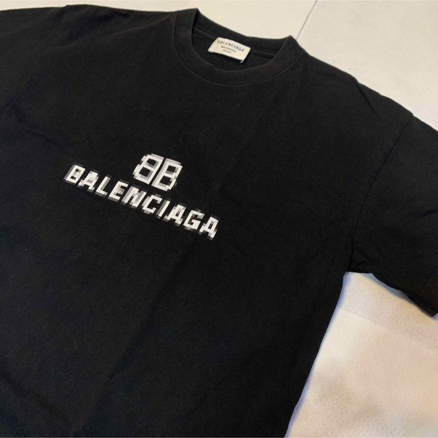 Balenciaga(バレンシアガ)のバレンシアガ　Tシャツ　黒　21年　美品　ユニセックス メンズのトップス(Tシャツ/カットソー(半袖/袖なし))の商品写真