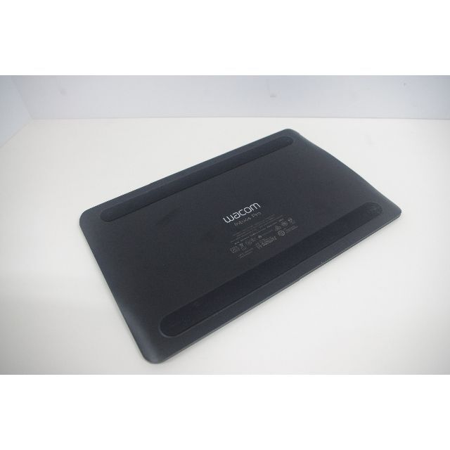 Wacom(ワコム)のwacom Intuos Pro/PTH460K1D/ペンタブレット スマホ/家電/カメラのPC/タブレット(タブレット)の商品写真