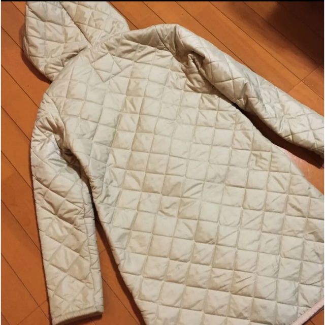 LAVENHAM(ラベンハム)のラベンハム ボア キルティング コート ベージュ 36 レディースのジャケット/アウター(ナイロンジャケット)の商品写真