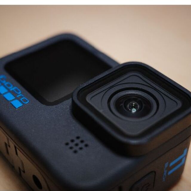 GoPro(ゴープロ)のGoPro Hero11 Black アクセサリーキット スマホ/家電/カメラのカメラ(ビデオカメラ)の商品写真