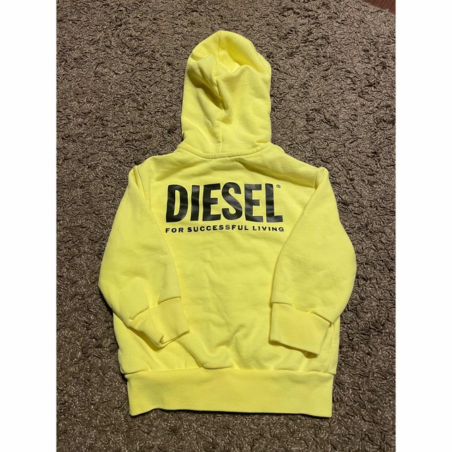 DIESEL(ディーゼル)のDIESELパーカー100 キッズ/ベビー/マタニティのキッズ服男の子用(90cm~)(ジャケット/上着)の商品写真