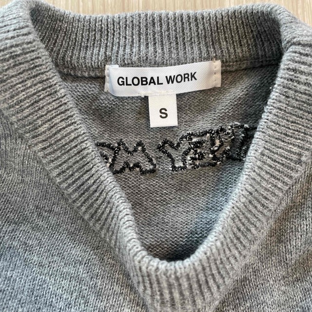 GLOBAL WORK(グローバルワーク)のミッキー  ニット　90cm キッズ/ベビー/マタニティのキッズ服男の子用(90cm~)(ニット)の商品写真