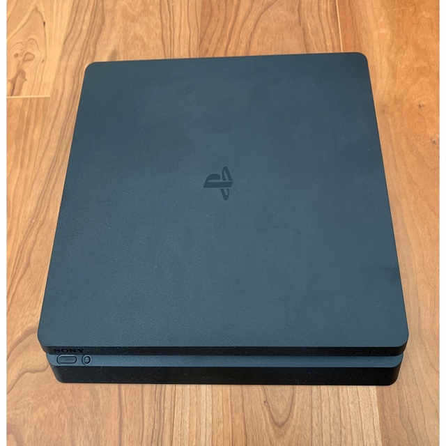 PlayStation4(プレイステーション4)のSONY PlayStation4 本体 CUH-2200AB01 エンタメ/ホビーのゲームソフト/ゲーム機本体(家庭用ゲーム機本体)の商品写真