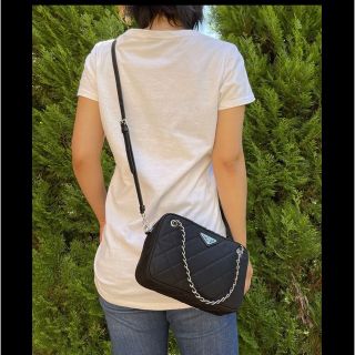 プラダ キルティングバッグの通販 73点 | PRADAを買うならラクマ