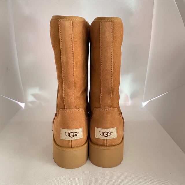 UGG(アグ)のUGG ブーツ　アグ　ブラウン　22.5cm レディースの靴/シューズ(ブーツ)の商品写真