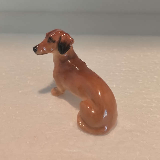 ロイヤルドルトン royal dulton ダックスフンド dachshund