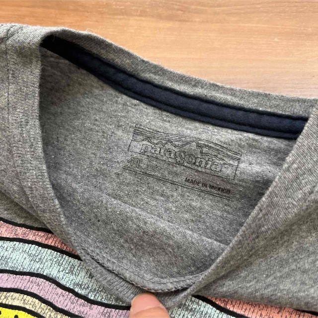 patagonia(パタゴニア)のパタゴニア★長袖Tシャツ★ロンT★4T★グレー★100くらい キッズ/ベビー/マタニティのキッズ服男の子用(90cm~)(Tシャツ/カットソー)の商品写真