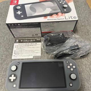 ニンテンドースイッチ(Nintendo Switch)のNintendo Switch Lite ニンテンドースイッチ グレー ケース付(携帯用ゲーム機本体)