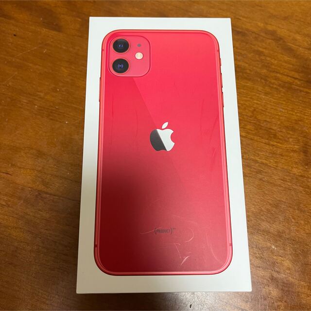 iPhone(アイフォーン)のiPhone11 128GB 美品 レッド スマホ/家電/カメラのスマートフォン/携帯電話(スマートフォン本体)の商品写真