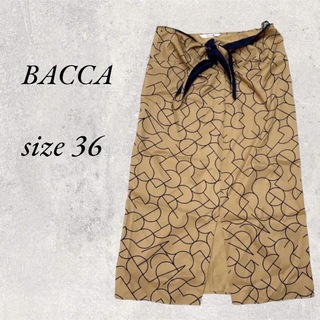 バッカ(BACCA)のBACCA   イエローネイビー柄スカートsize 36(ロングスカート)