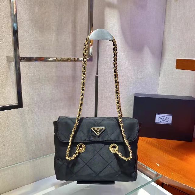 高評価国産 prada プラダショルダーバッグ 在庫あ新品