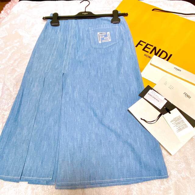 おすすめ】 - FENDI FENDI フェンディ スカート デニム生地 38 ロング