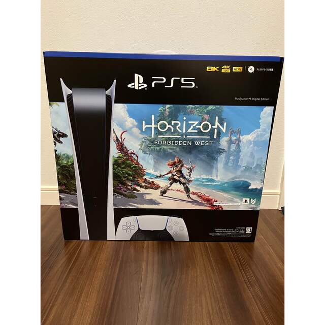 PlayStation 5 “Horizon Forbidden West” 同