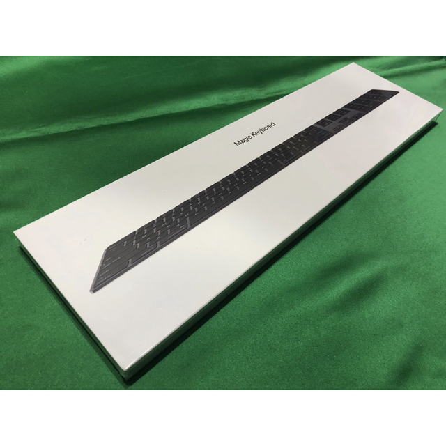 Apple(アップル)の新品 Apple Magic Keyboard(英語配列) MLA22LL/A スマホ/家電/カメラのPC/タブレット(PC周辺機器)の商品写真