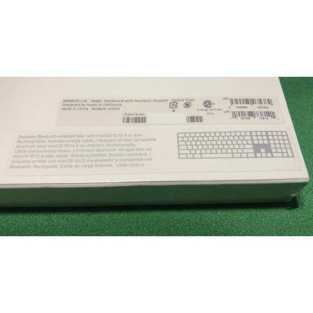 Apple(アップル)の新品 Apple Magic Keyboard(英語配列) MLA22LL/A スマホ/家電/カメラのPC/タブレット(PC周辺機器)の商品写真