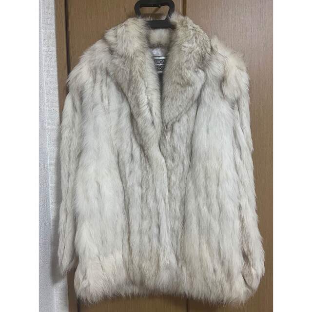 SAGA FOX 毛皮 ファーコート  コートジャケット/アウター