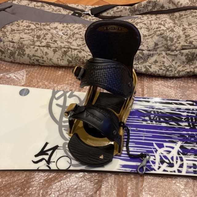 スタイルズ(STYLES) BURTON Blunt 151cm &BURTON Mission &バッグ