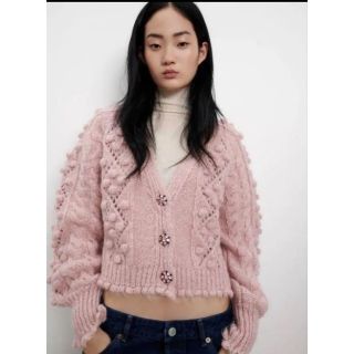 ザラ(ZARA)のZARAビジュボタンニットカーディガンピンクS(ニット/セーター)