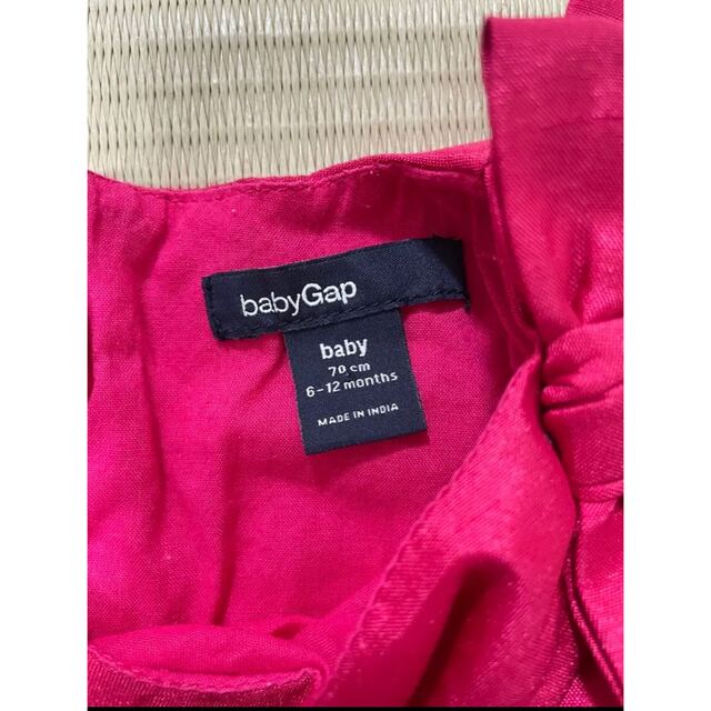 babyGAP(ベビーギャップ)のbaby GAP ワンピース　ベビードレス キッズ/ベビー/マタニティのベビー服(~85cm)(ワンピース)の商品写真