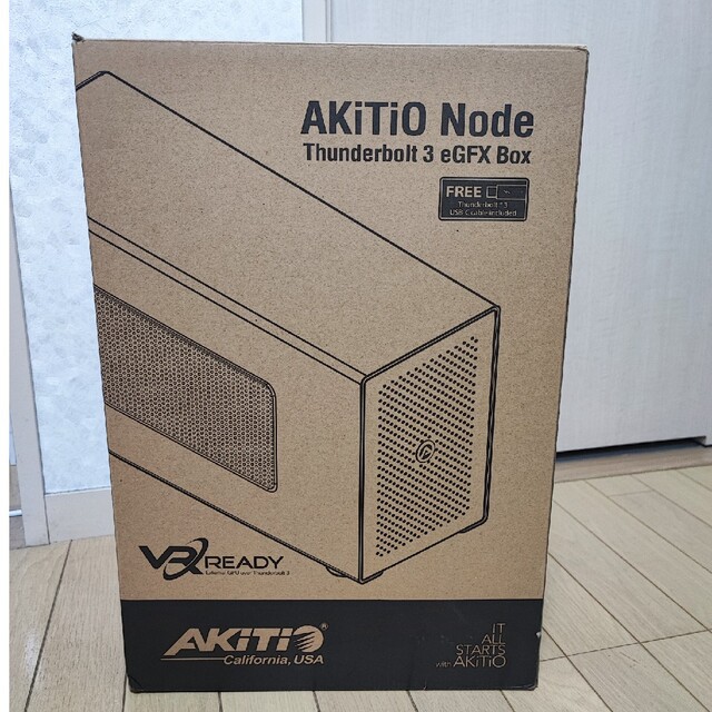 AKiTiO Node Thunderbolt3 eGFX BOX スマホ/家電/カメラのPC/タブレット(PCパーツ)の商品写真