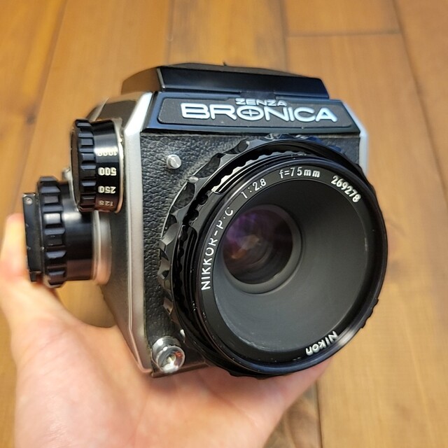 Zenza Bronica EC 6×4.5