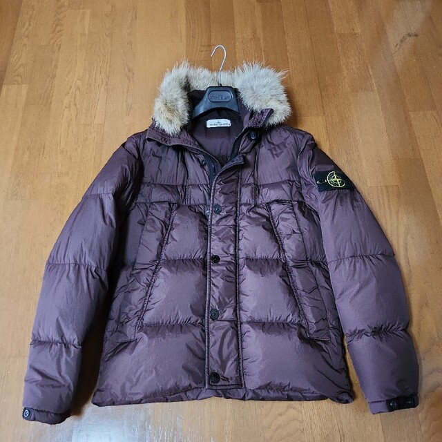 STONE ISLAND(ストーンアイランド)の未使用品【STONE ISLAND/ストー】ダウンジャケット メンズのジャケット/アウター(ダウンジャケット)の商品写真