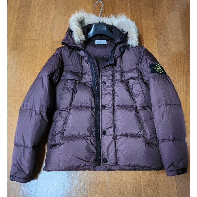 STONE ISLAND(ストーンアイランド)の未使用品【STONE ISLAND/ストー】ダウンジャケット メンズのジャケット/アウター(ダウンジャケット)の商品写真