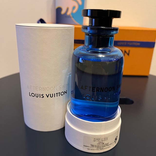 LOUIS VUITTON(ルイヴィトン)の新品 ルイヴィトン/LOUIS VUITTON 香水100㎖ アフタヌーンスイム コスメ/美容の香水(ユニセックス)の商品写真