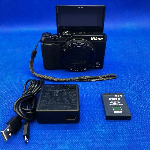 NIKON COOLPIX A900