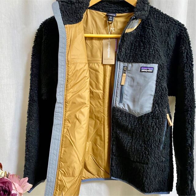 patagonia(パタゴニア)のパタゴニア正規品！新品紙タグ付き★22年作Kids Retro-X Jacket レディースのジャケット/アウター(ブルゾン)の商品写真