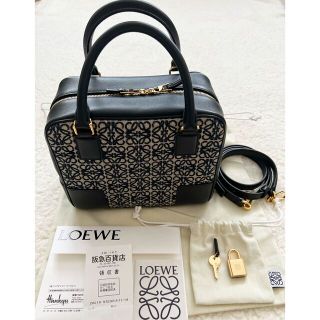 ロエベ(LOEWE)の1度使用　2021AW  梅田阪急　購入　ロエベ　アマソナ 19 バッグ(ハンドバッグ)