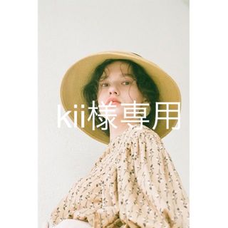 クラネ(CLANE)のCLANE クラネ STRIPE FLOWER TOPS 半袖ブラウス(シャツ/ブラウス(半袖/袖なし))