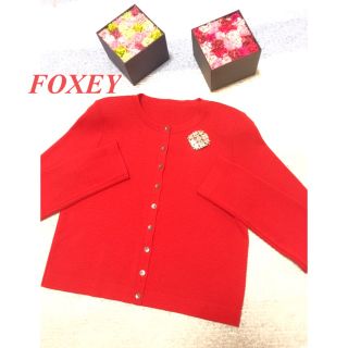 フォクシー(FOXEY)のフォクシー　2019年【美品】ウール素材レッドカラー✨エブリデイカーディガン38(カーディガン)