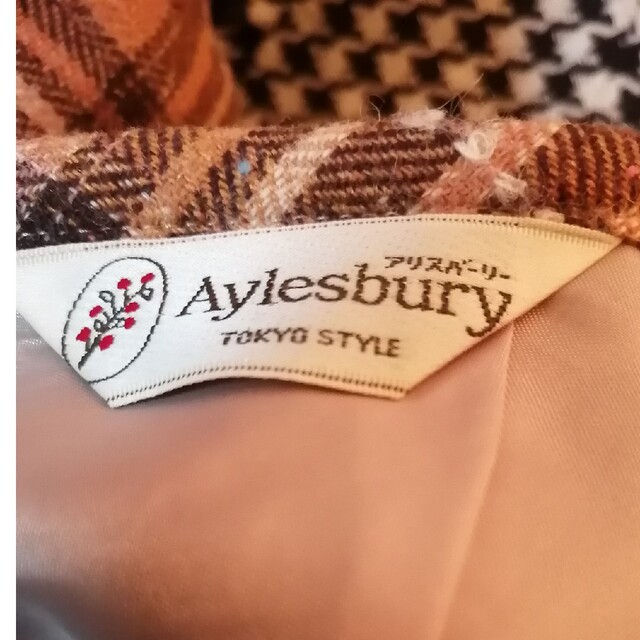 Aylesbury(アリスバーリー)のアリスバーリー《USED品　美品》ひざ丈スカート　ピンク系 レディースのスカート(ひざ丈スカート)の商品写真