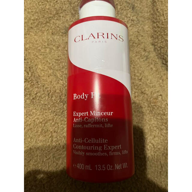 CLARINS(クラランス)のCLARINS　クラランス　ボディフィット　400mL コスメ/美容のボディケア(ボディローション/ミルク)の商品写真