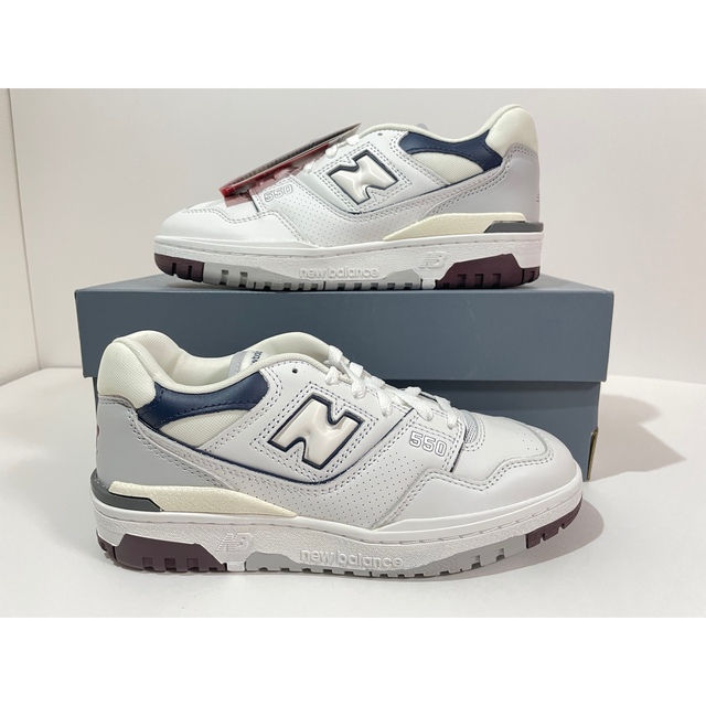 【新品】23.5㎝　New Balance ニューバランス BB550PWB